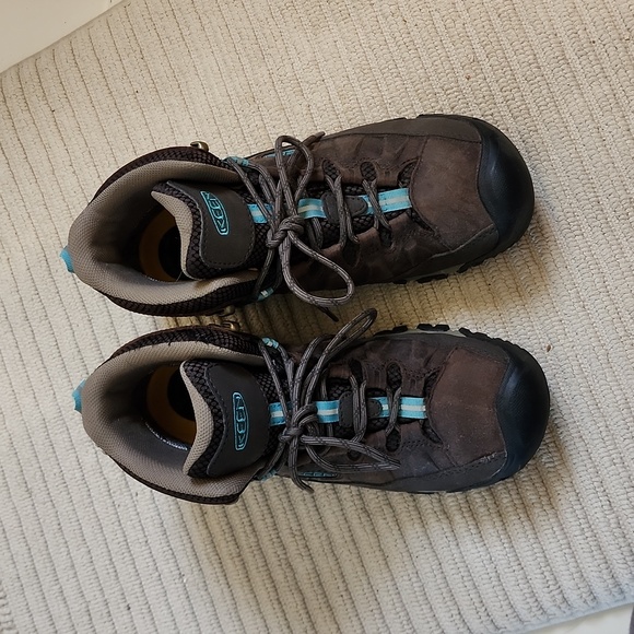 Ladies Keen Targhee 3 mid height waterproof hiking boot - Picture 10 of 11